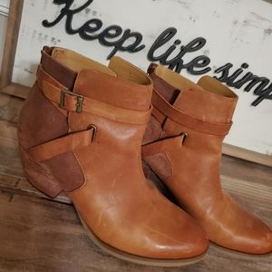 Korks heeled Reynosa ankle booties size 7